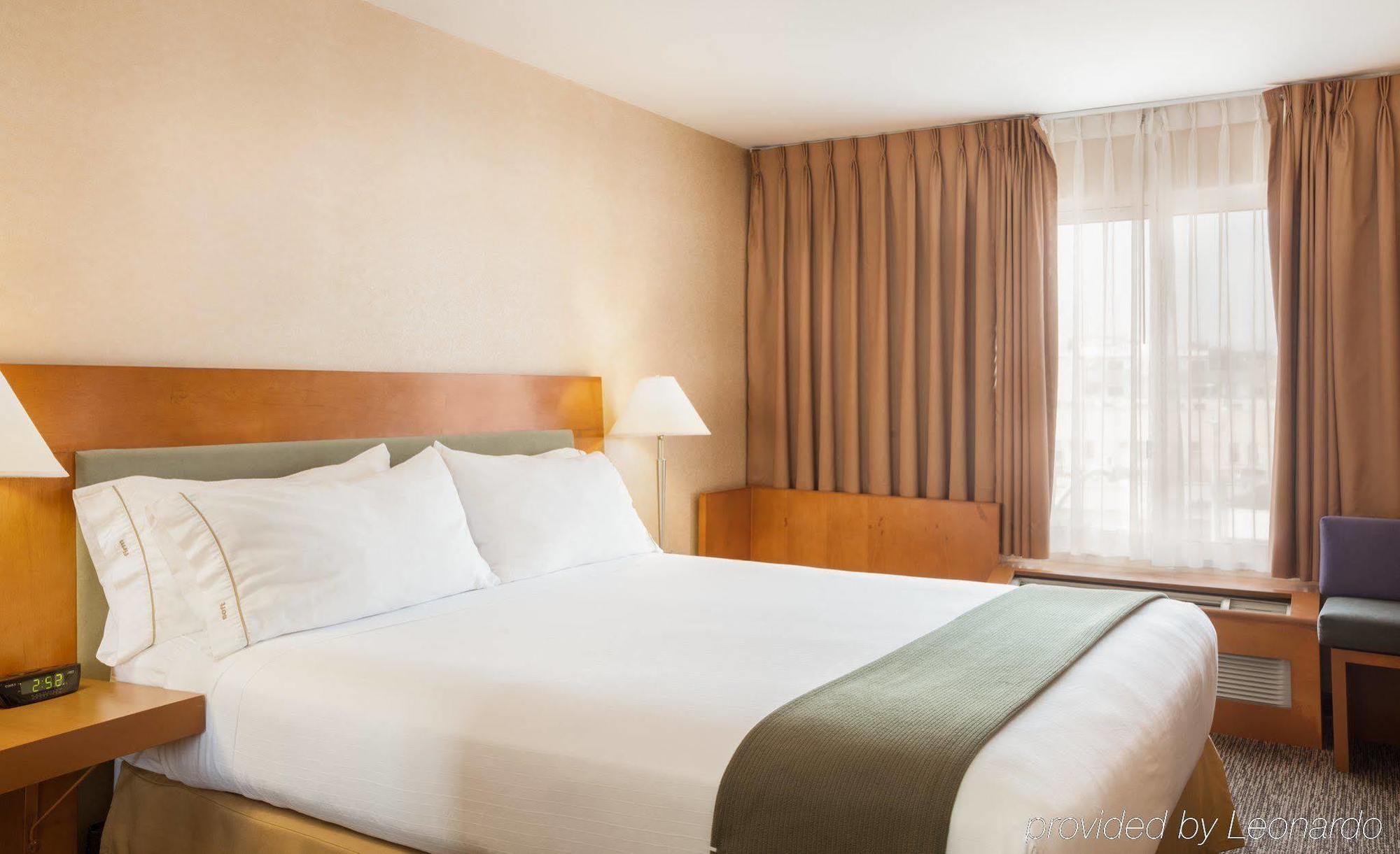 Holiday Inn Express West Los Angeles By Ihg Eksteriør bilde