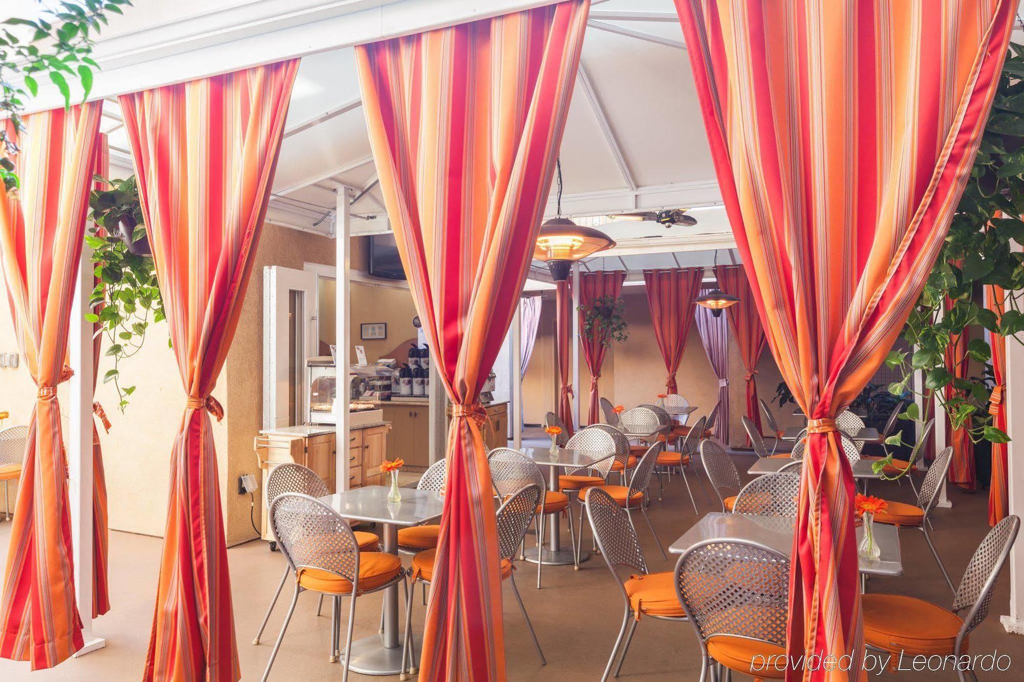 Holiday Inn Express West Los Angeles By Ihg Eksteriør bilde