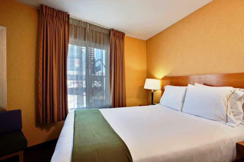 Holiday Inn Express West Los Angeles By Ihg Eksteriør bilde