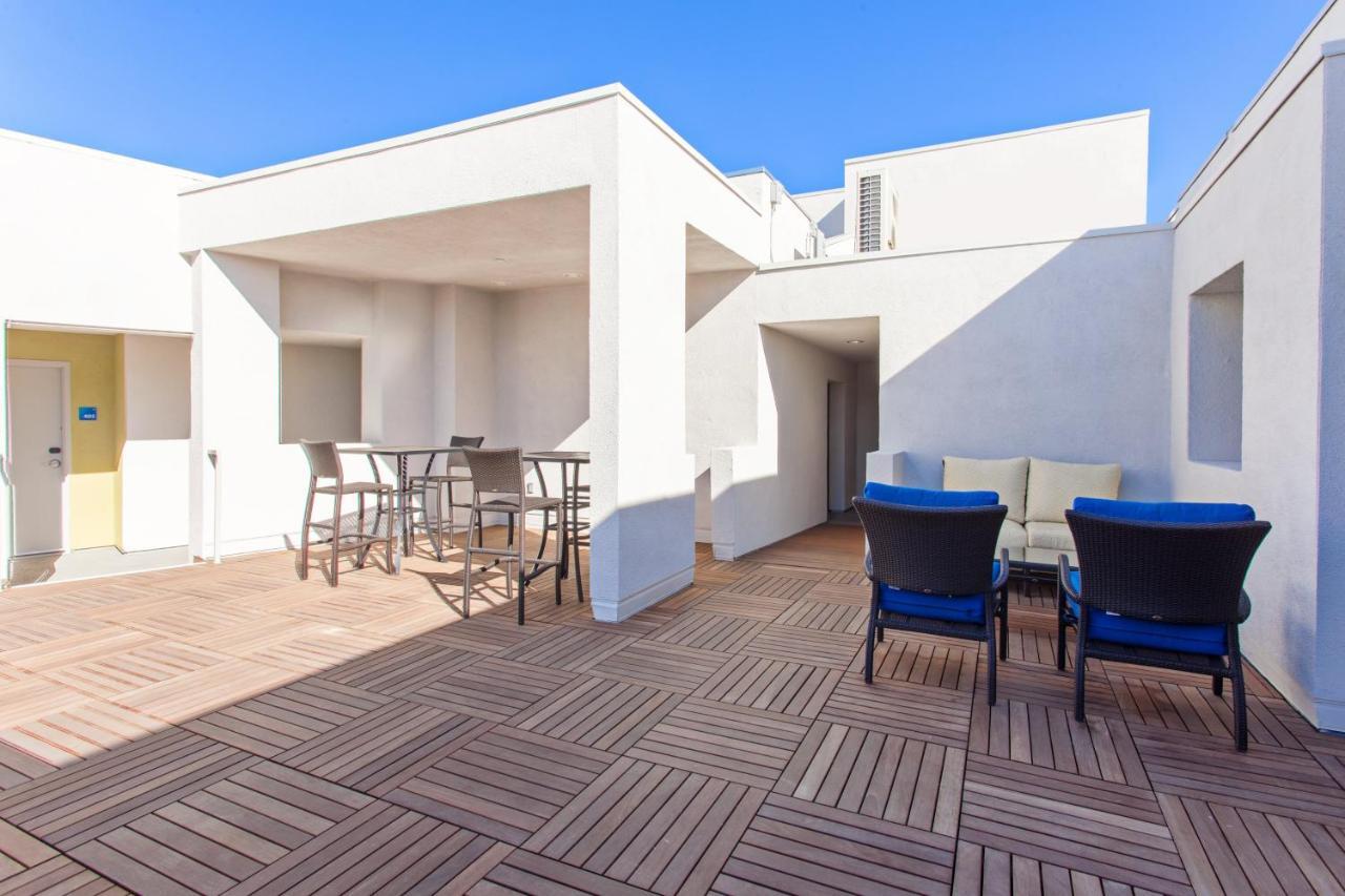 Holiday Inn Express West Los Angeles By Ihg Eksteriør bilde