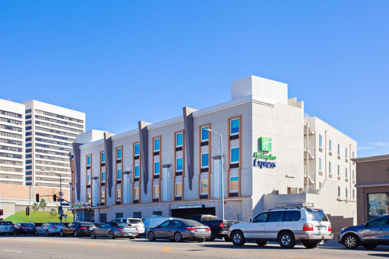 Holiday Inn Express West Los Angeles By Ihg Eksteriør bilde